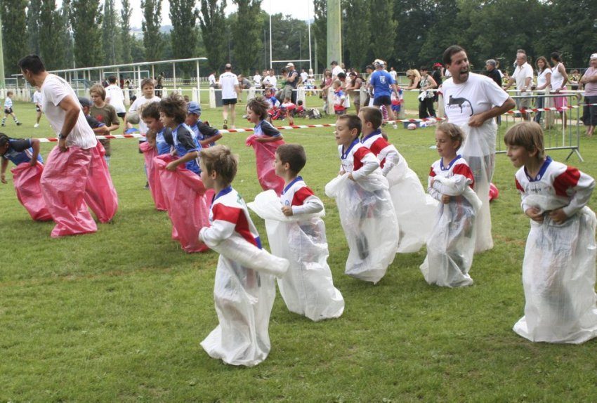 Actividades de multiaventura para grupos